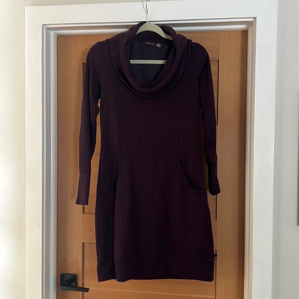 Merrell dress size small